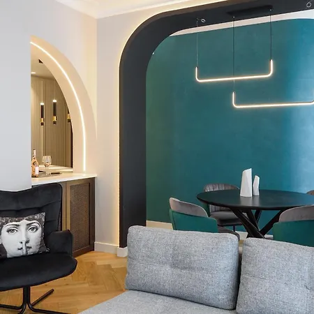 아파트 King By Luxlikehome *