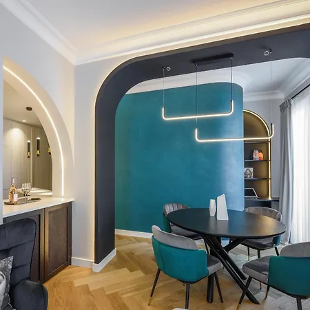 아파트 King By Luxlikehome *