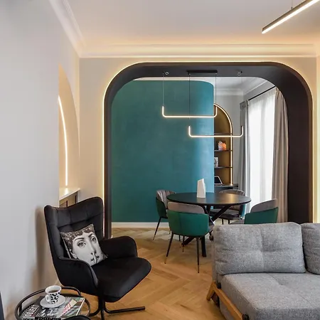 King By Luxlikehome * 테살로니키