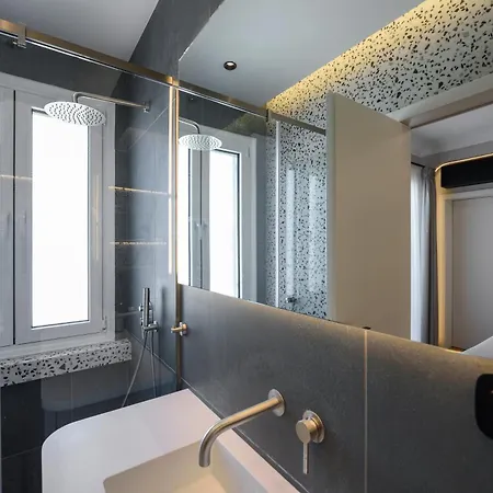 아파트 King By Luxlikehome 테살로니키